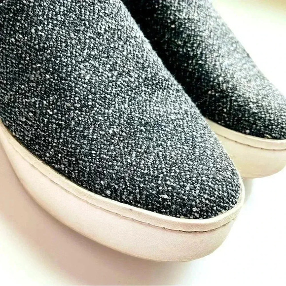 Vince Warren Platform Sneakers Gray Tweed Notched  Vamp Cushioned Slip Ons - Picture 7 of 9